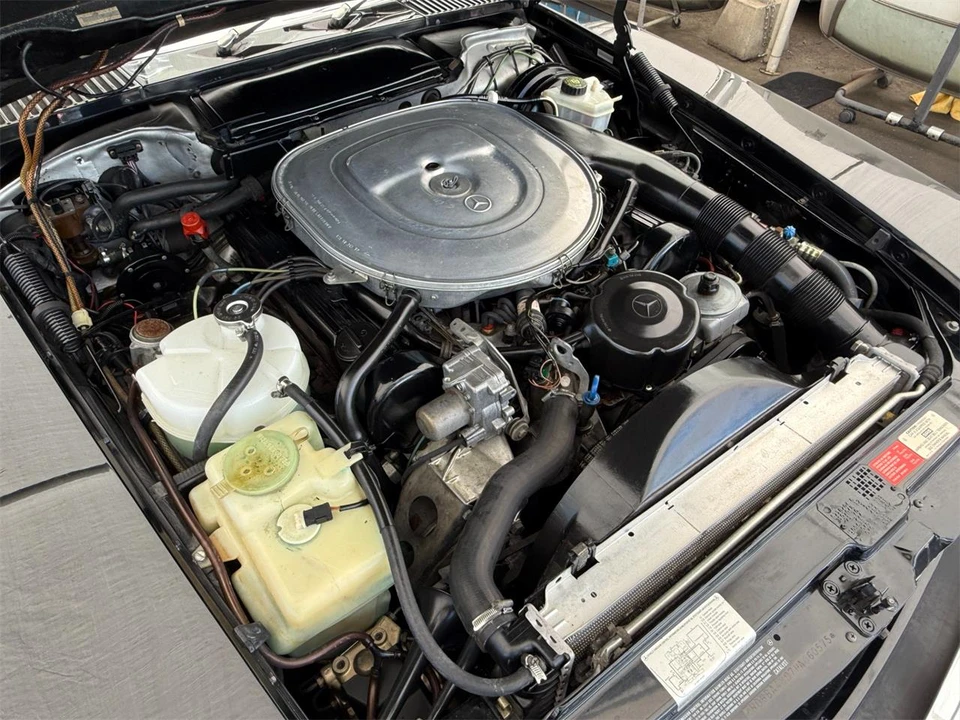 1987 Mercedes-Benz W126 S-Class Sedan - Image 18 of 31
