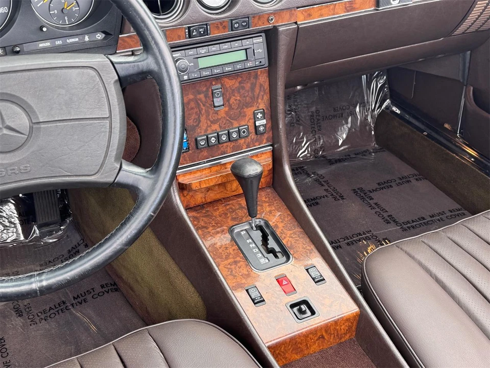 1987 Mercedes-Benz W126 S-Class Sedan - Image 18 of 31