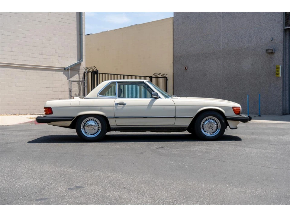 1987 Mercedes-Benz W126 S-Class Sedan - Image 9 of 26
