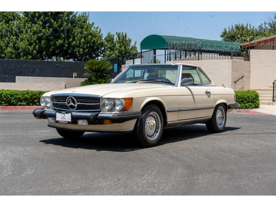 1987 Mercedes-Benz W126 S-Class Sedan - Image 3 of 26