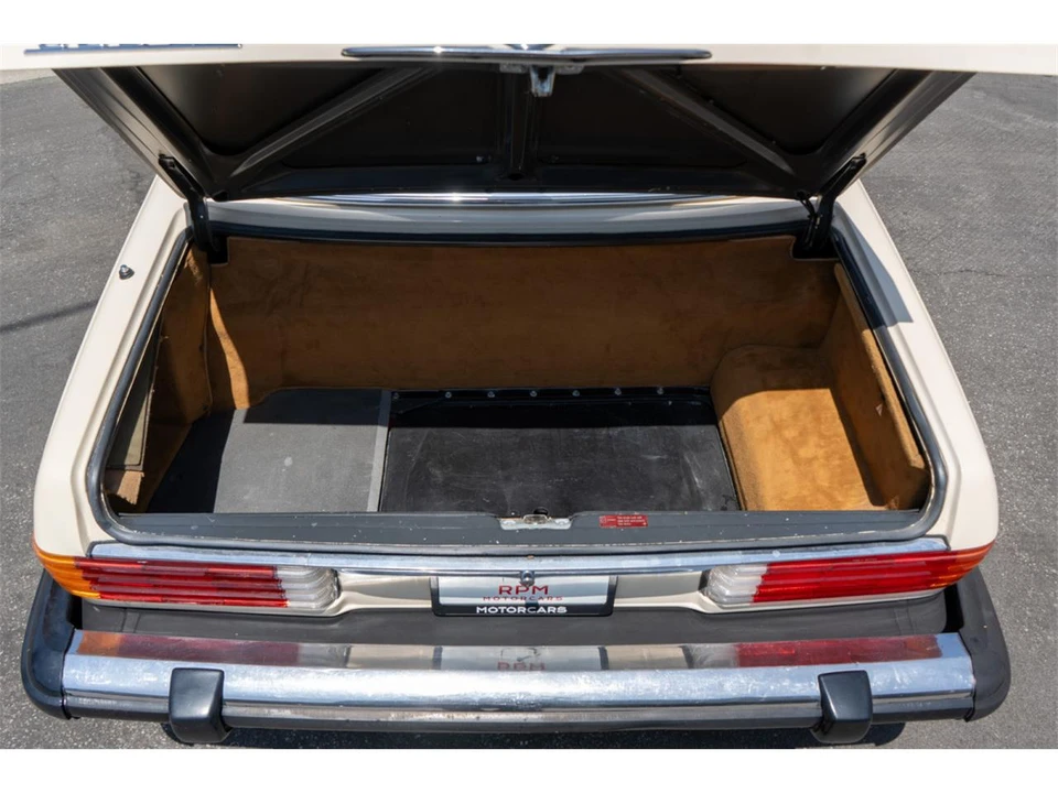 1987 Mercedes-Benz W126 S-Class Sedan - Image 15 of 26