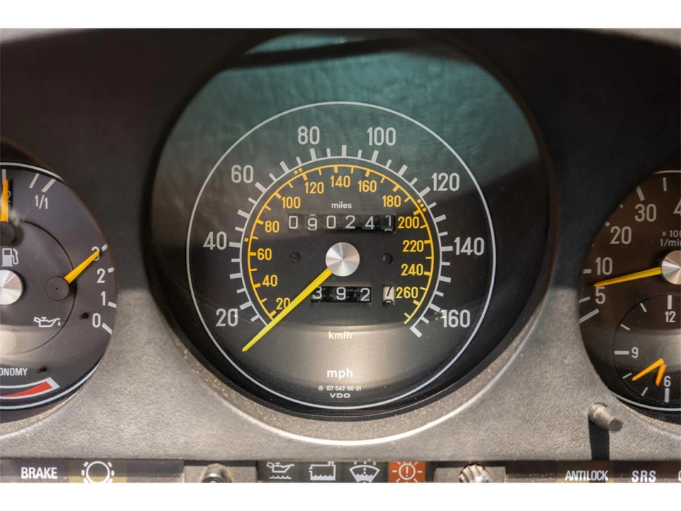 1987 Mercedes-Benz W126 S-Class Sedan - Image 25 of 26