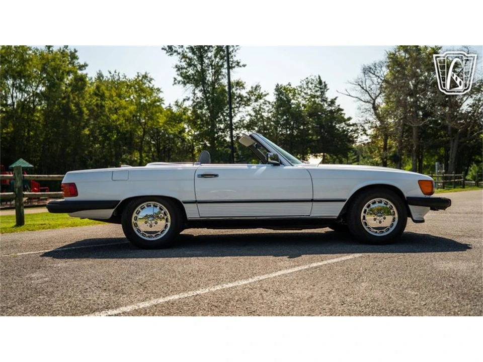 1987 Mercedes-Benz W126 S-Class Sedan - Image 21 of 31
