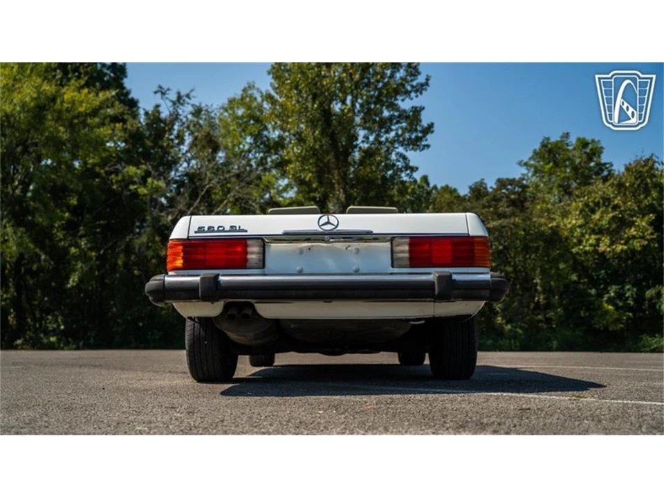 1987 Mercedes-Benz W126 S-Class Sedan - Image 16 of 31
