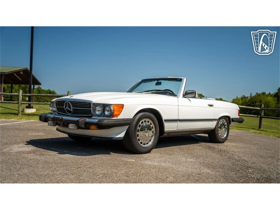 1987 Mercedes-Benz W126 S-Class Sedan - Image 6 of 31