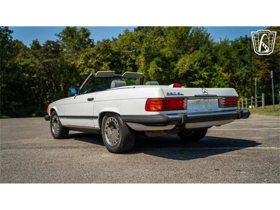 1987 Mercedes-Benz W126 S-Class Sedan - Image 12 of 31