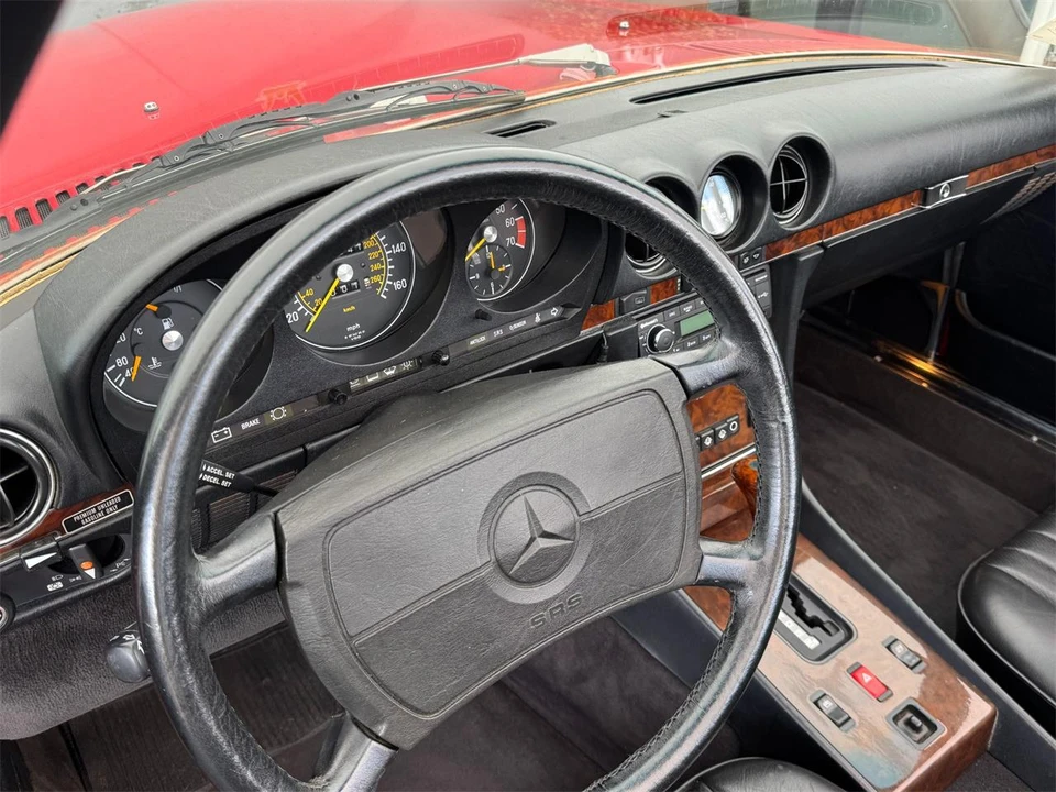 1987 Mercedes-Benz W126 S-Class Sedan - Image 28 of 31