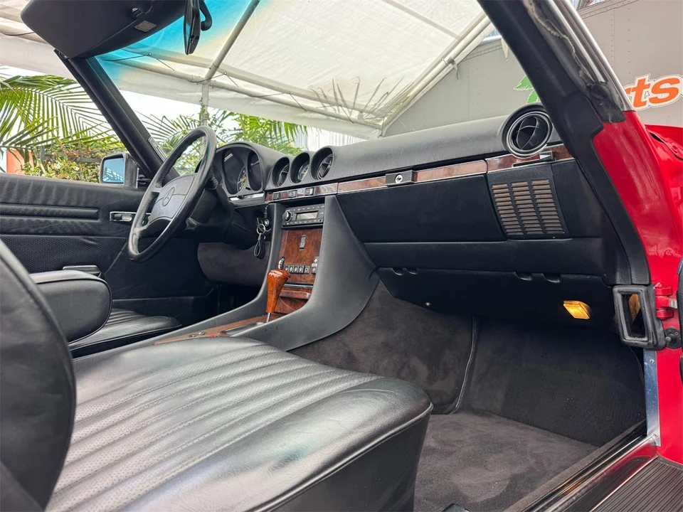 1987 Mercedes-Benz W126 S-Class Sedan - Image 30 of 31