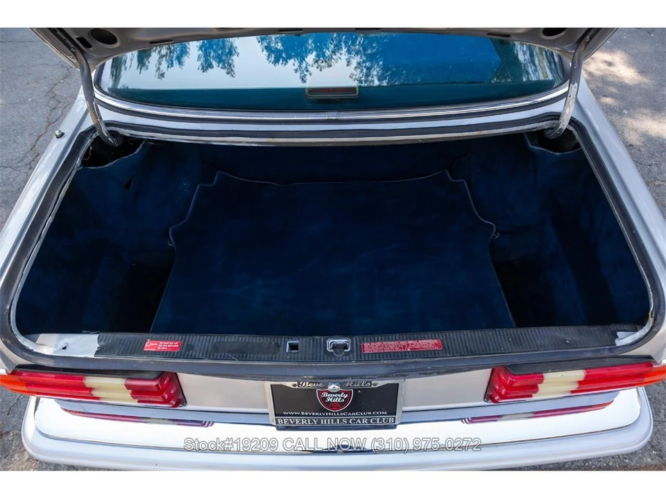 1987 Mercedes-Benz C126 S-Class Coupe - Image 28 of 31