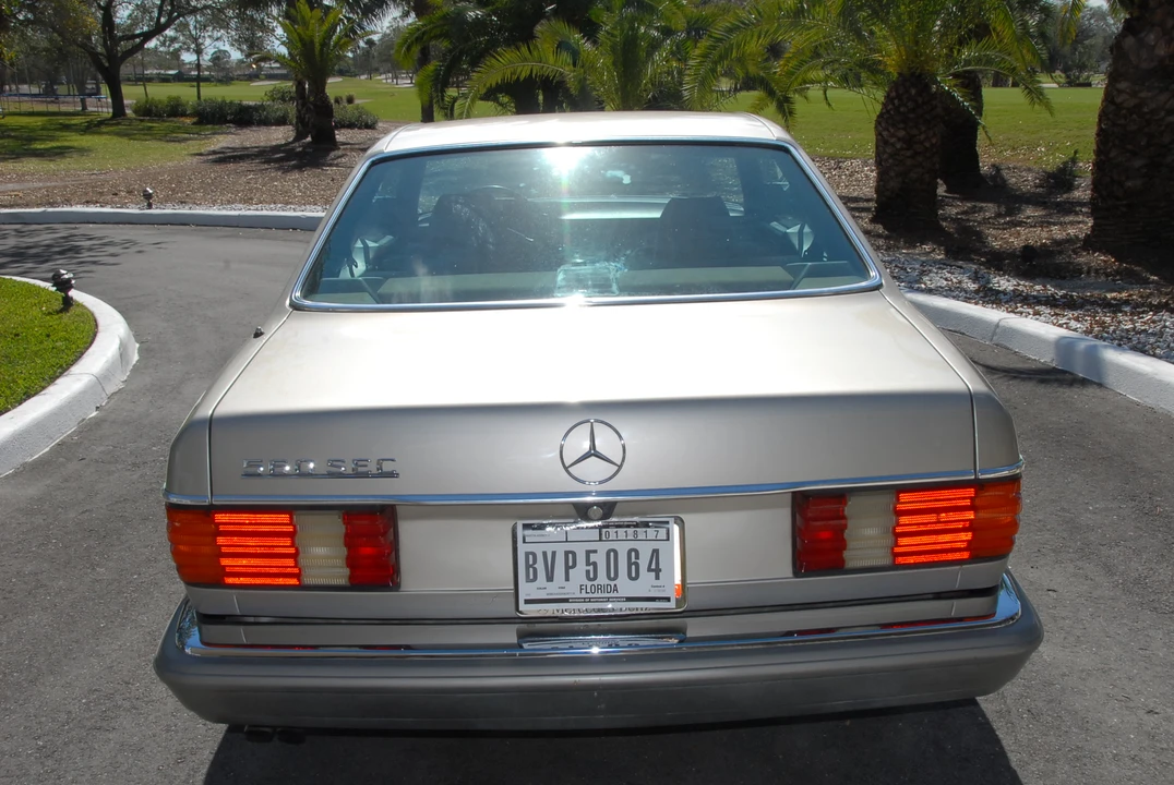 1987 Mercedes-Benz C126 S-Class Coupe - Image 12 of 31