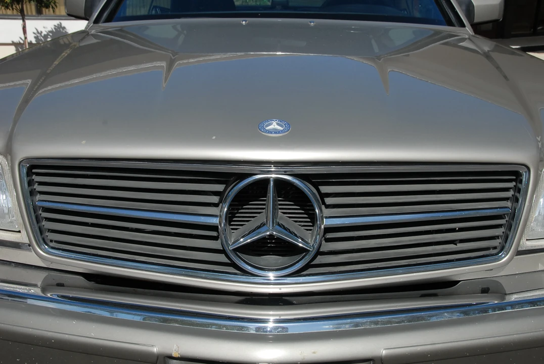 1987 Mercedes-Benz C126 S-Class Coupe - Image 16 of 31