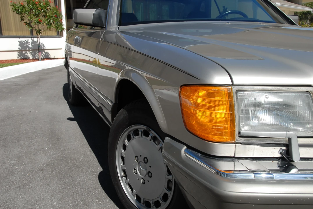 1987 Mercedes-Benz C126 S-Class Coupe - Image 15 of 31