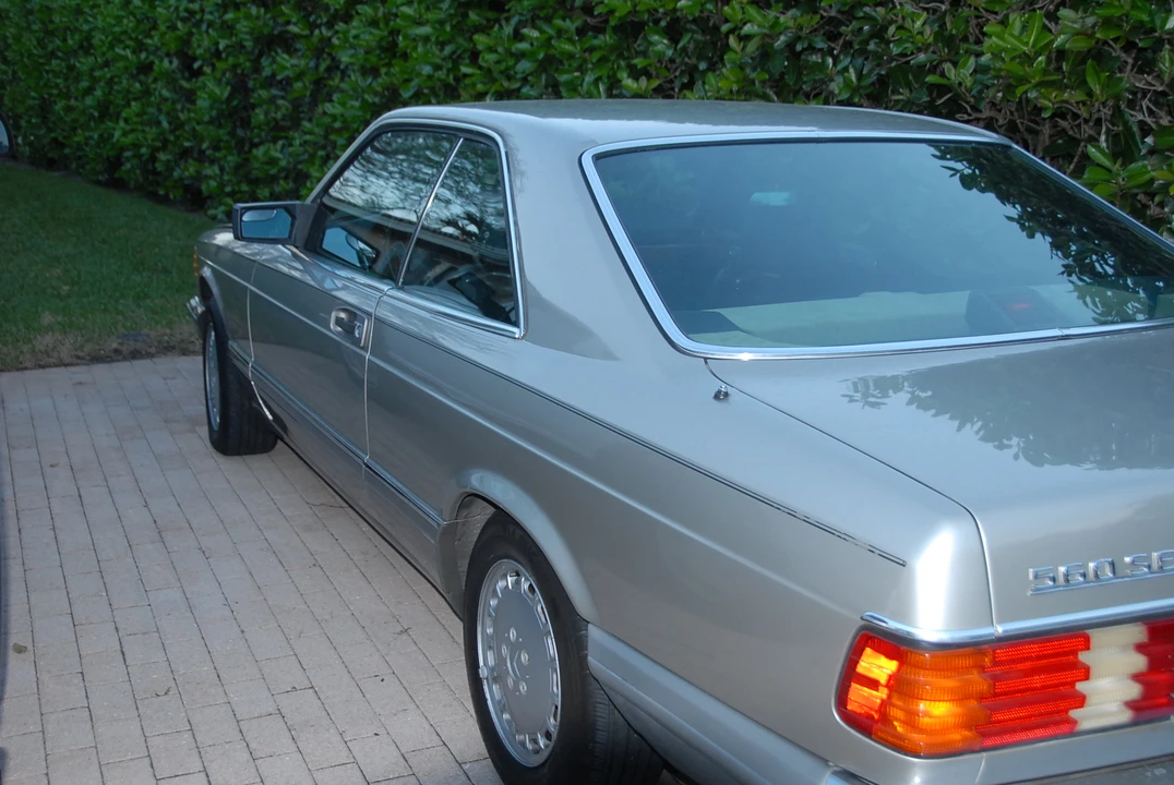 1987 Mercedes-Benz C126 S-Class Coupe - Image 11 of 31