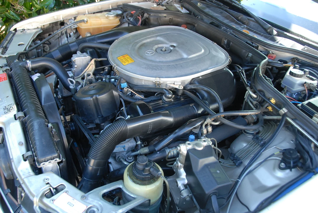 1987 Mercedes-Benz C126 S-Class Coupe - Image 29 of 31