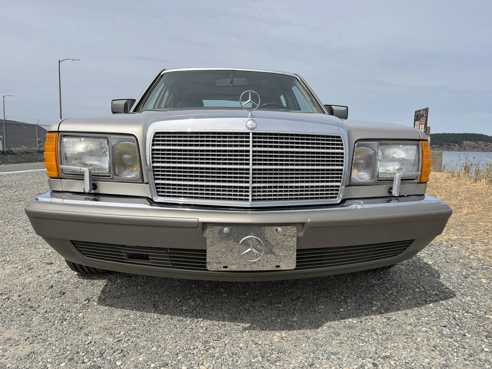 1987 Mercedes-Benz W126 S-Class Sedan - Image 3 of 31