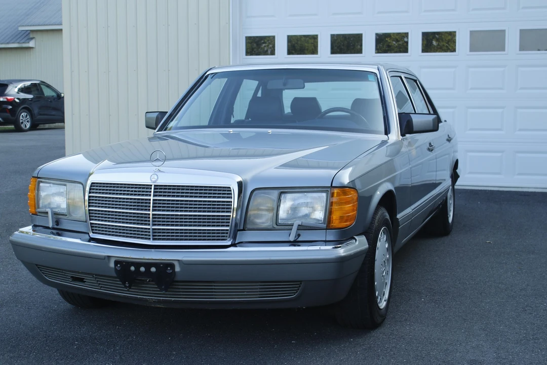1987 Mercedes-Benz W126 S-Class Sedan - Image 6 of 31