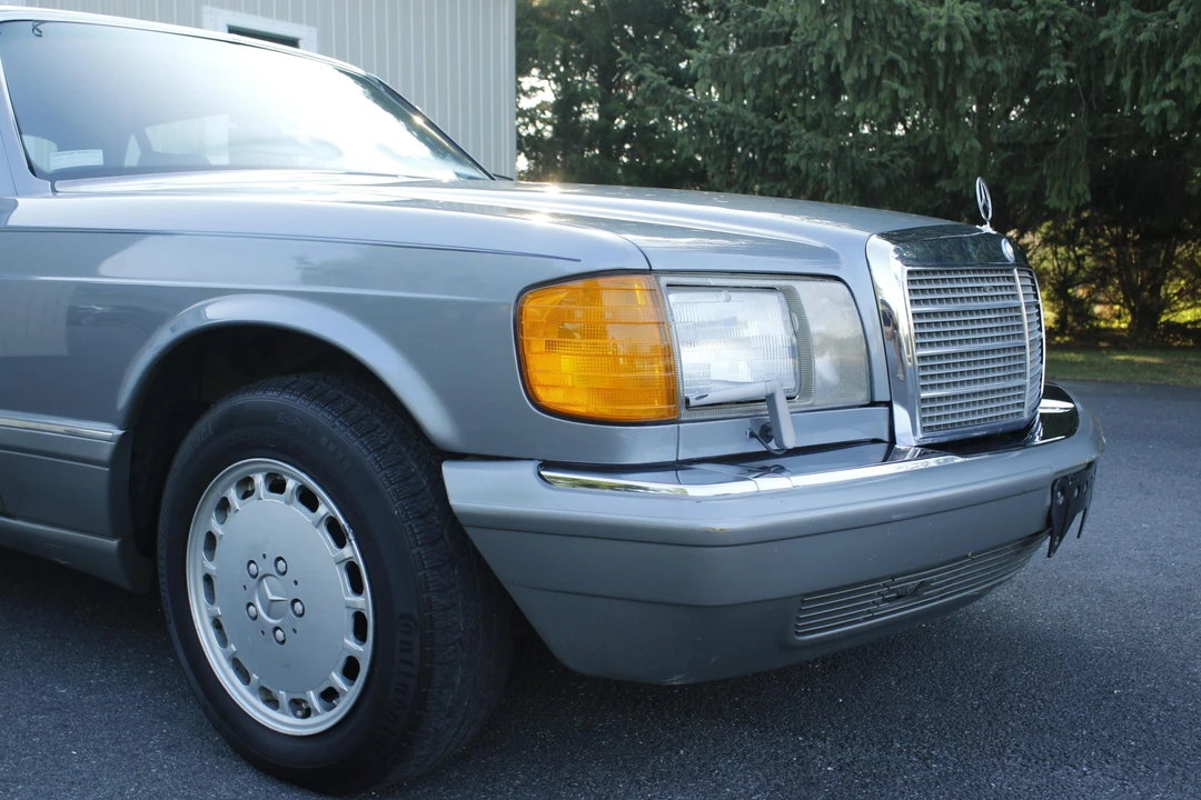1987 Mercedes-Benz W126 S-Class Sedan - Image 22 of 31