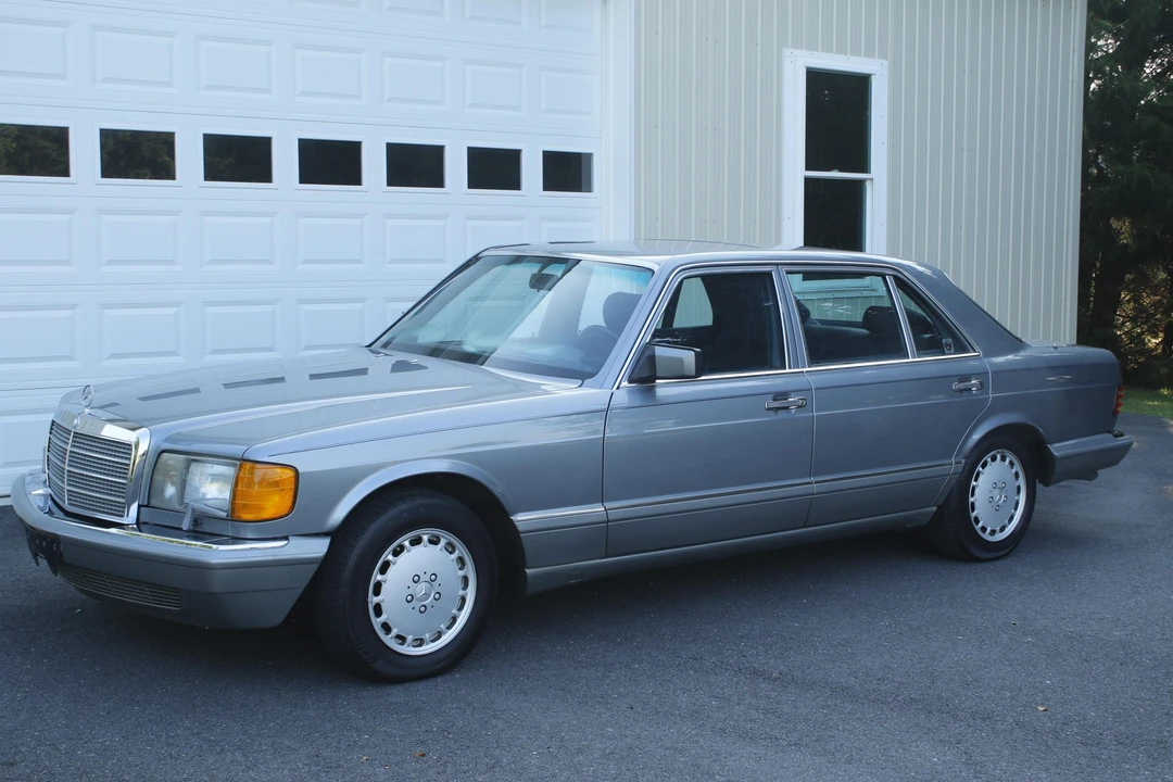 1987 Mercedes-Benz W126 S-Class Sedan - Image 8 of 31