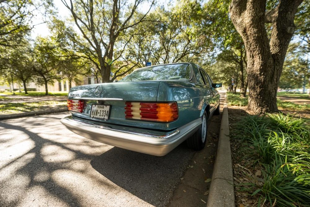 1987 Mercedes-Benz W126 S-Class Sedan - Image 10 of 31