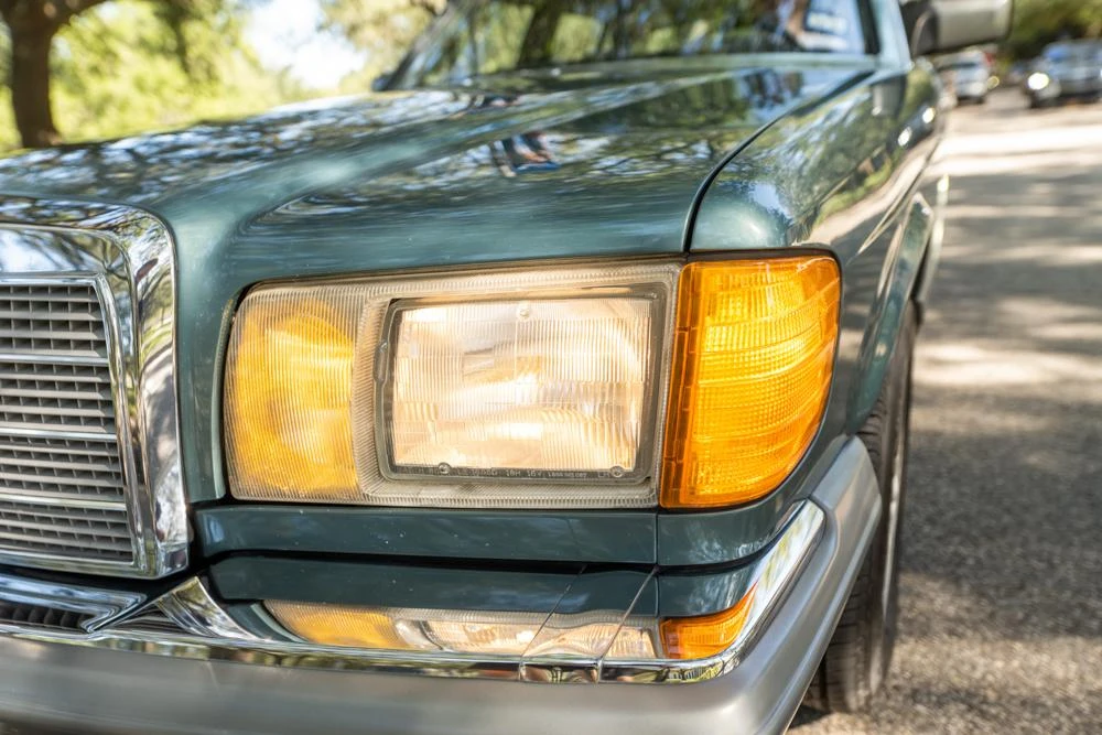 1987 Mercedes-Benz W126 S-Class Sedan - Image 24 of 31