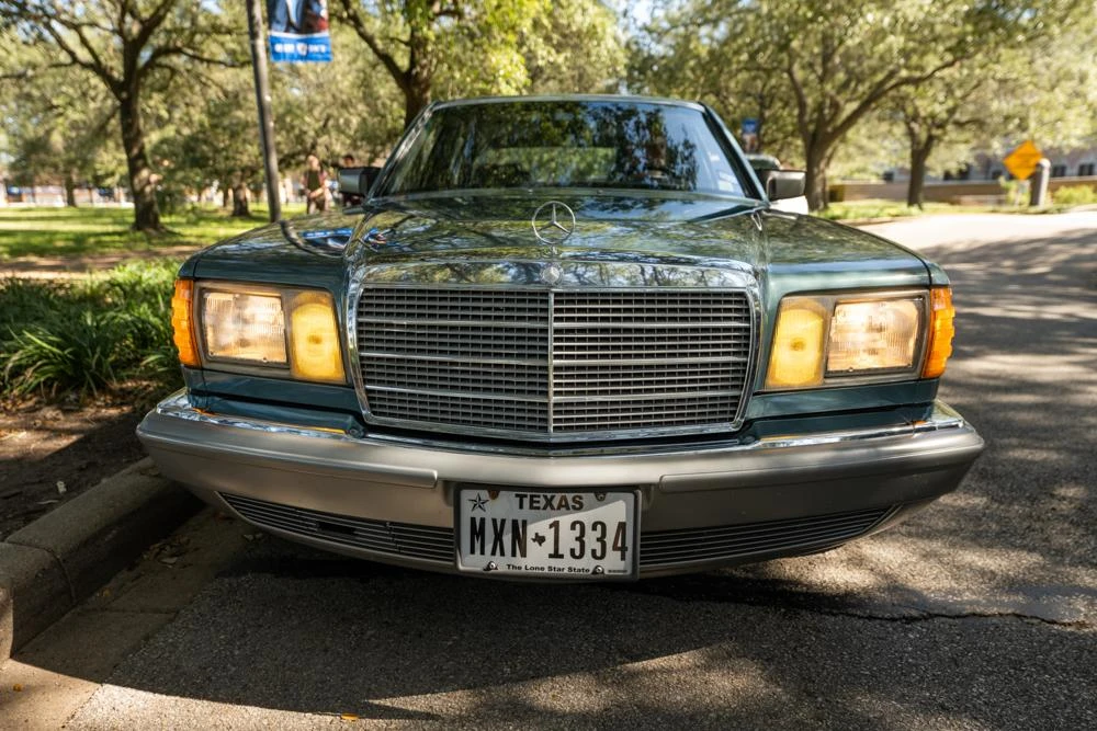 1987 Mercedes-Benz W126 S-Class Sedan - Image 3 of 31