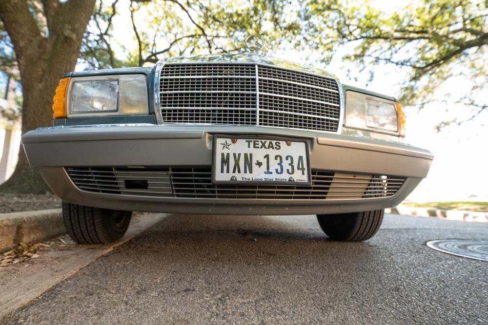 1987 Mercedes-Benz W126 S-Class Sedan - Image 4 of 31
