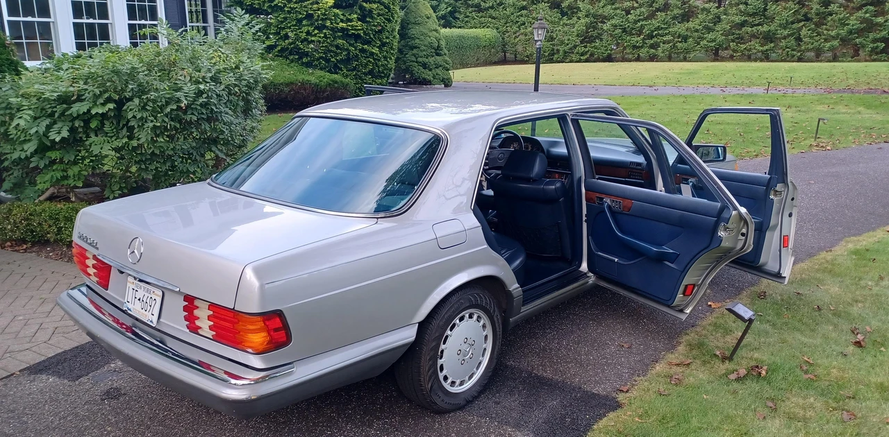 1987 Mercedes-Benz W126 S-Class Sedan - Image 27 of 31