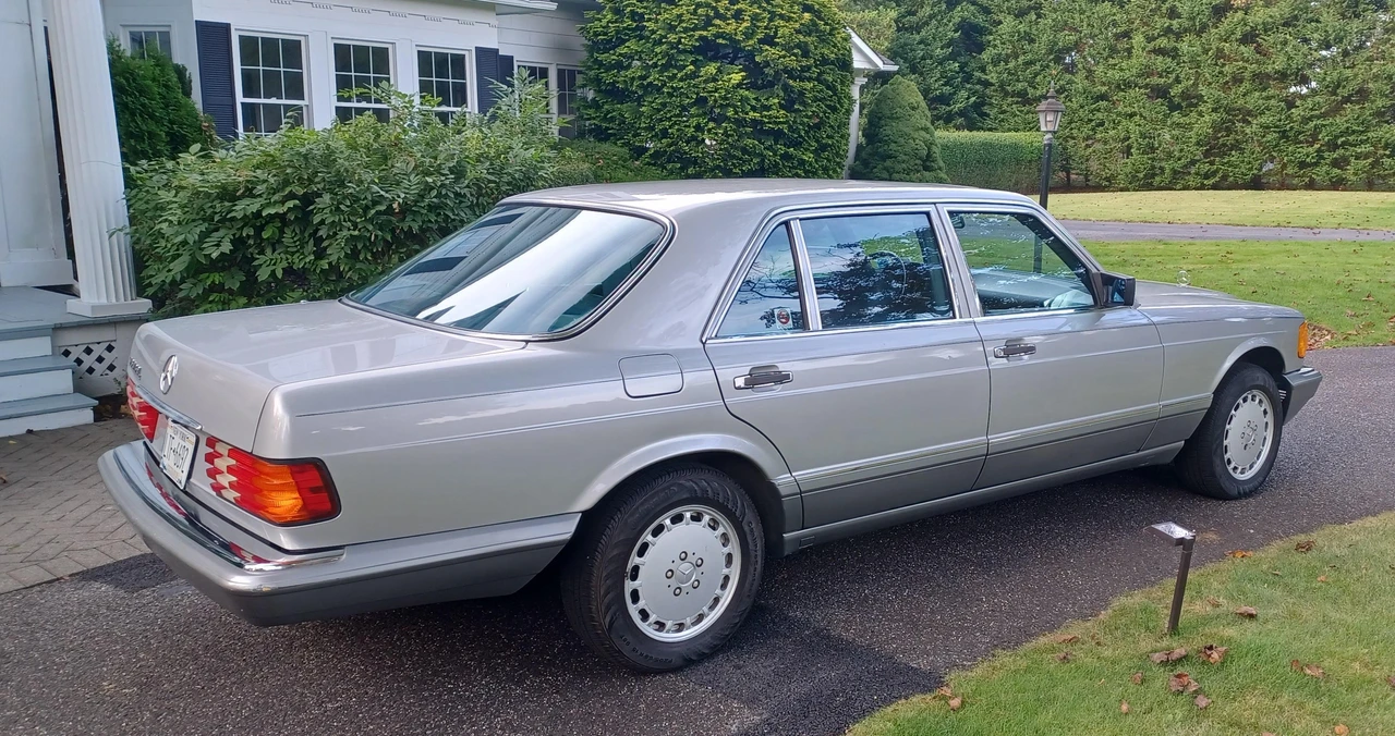 1987 Mercedes-Benz W126 S-Class Sedan - Image 20 of 31