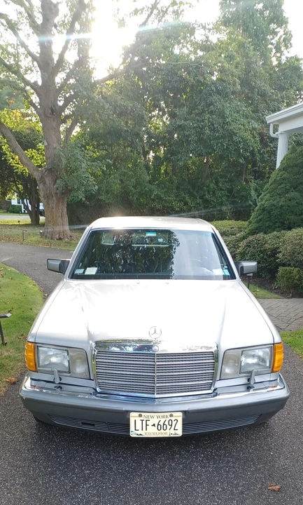 1987 Mercedes-Benz W126 S-Class Sedan - Image 8 of 31