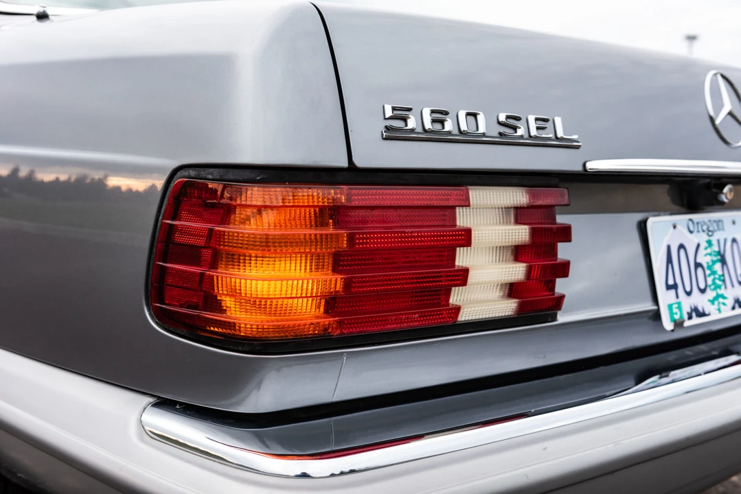 1987 Mercedes-Benz W126 S-Class Sedan - Image 22 of 31