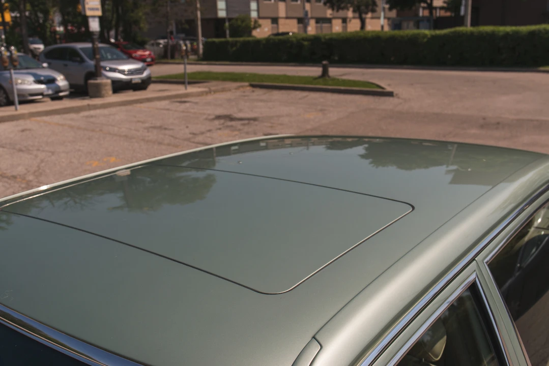 1987 Mercedes-Benz W126 S-Class Sedan - Image 26 of 31