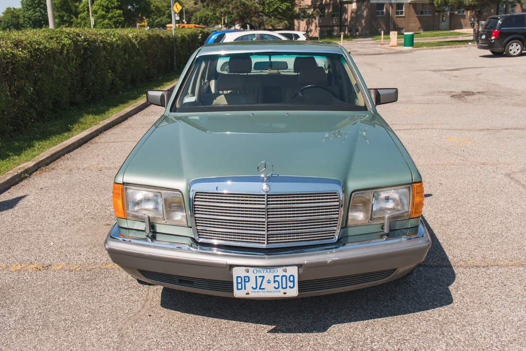 1987 Mercedes-Benz W126 S-Class Sedan - Image 4 of 31