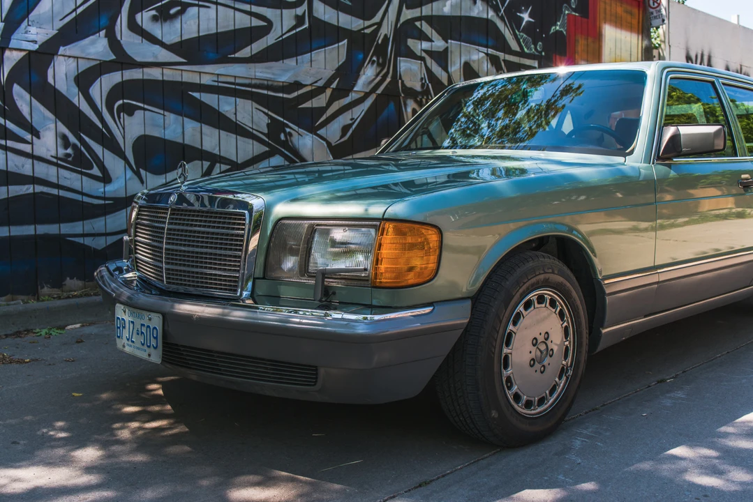 1987 Mercedes-Benz W126 S-Class Sedan - Image 19 of 31