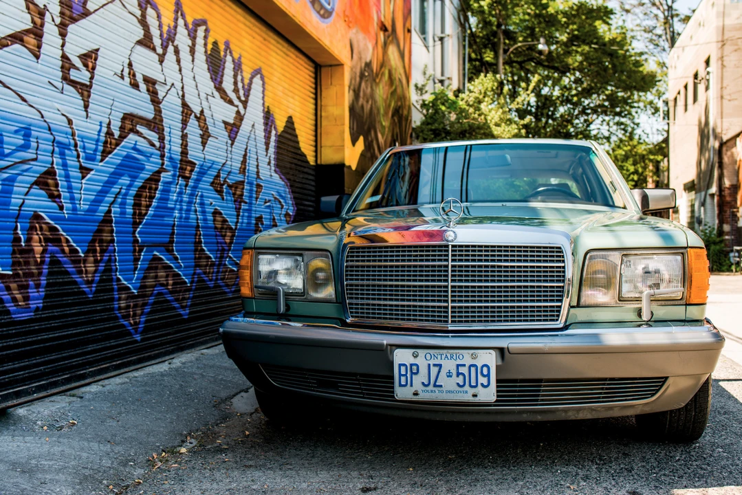 1987 Mercedes-Benz W126 S-Class Sedan - Image 14 of 31
