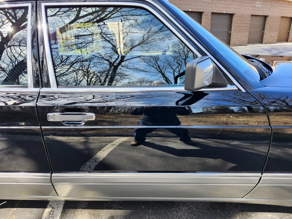 1987 Mercedes-Benz W126 S-Class Sedan - Image 29 of 31