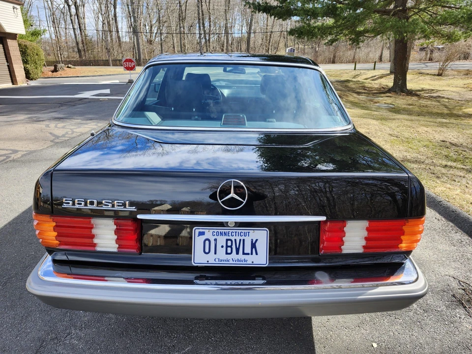 1987 Mercedes-Benz W126 S-Class Sedan - Image 11 of 31