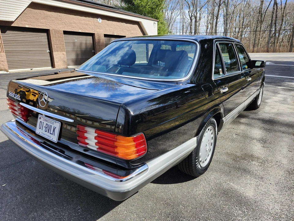 1987 Mercedes-Benz W126 S-Class Sedan - Image 10 of 31