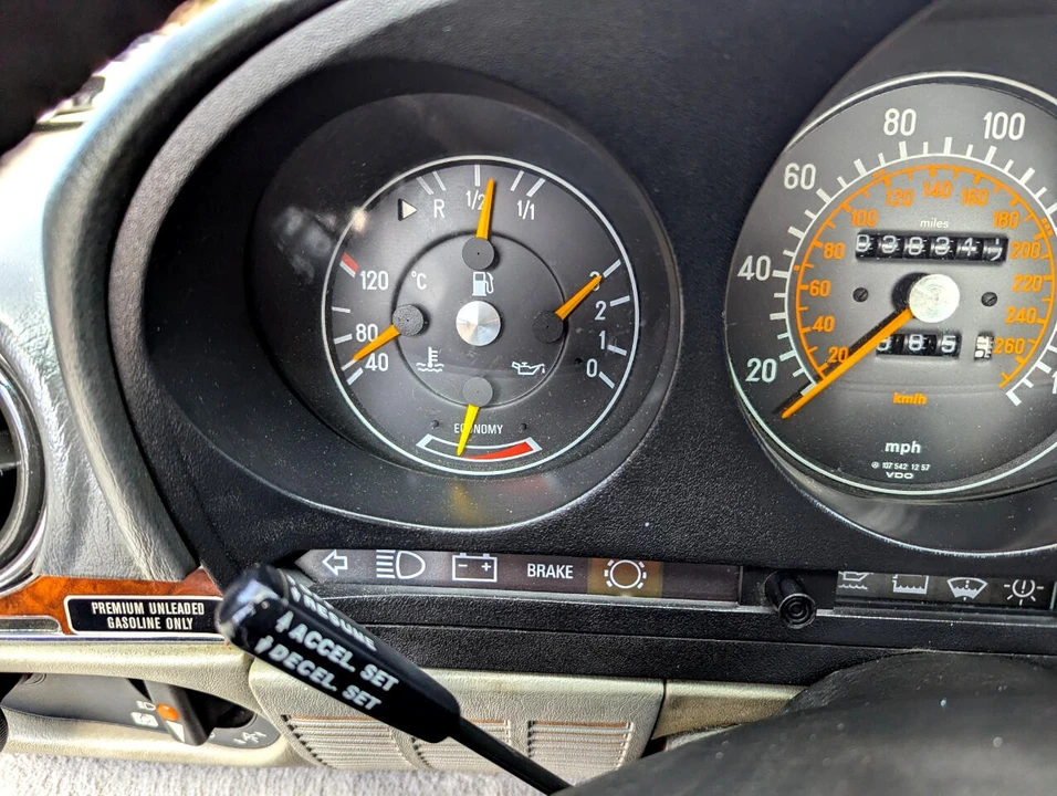 1987 Mercedes-Benz R107 SL-Class - Image 18 of 21