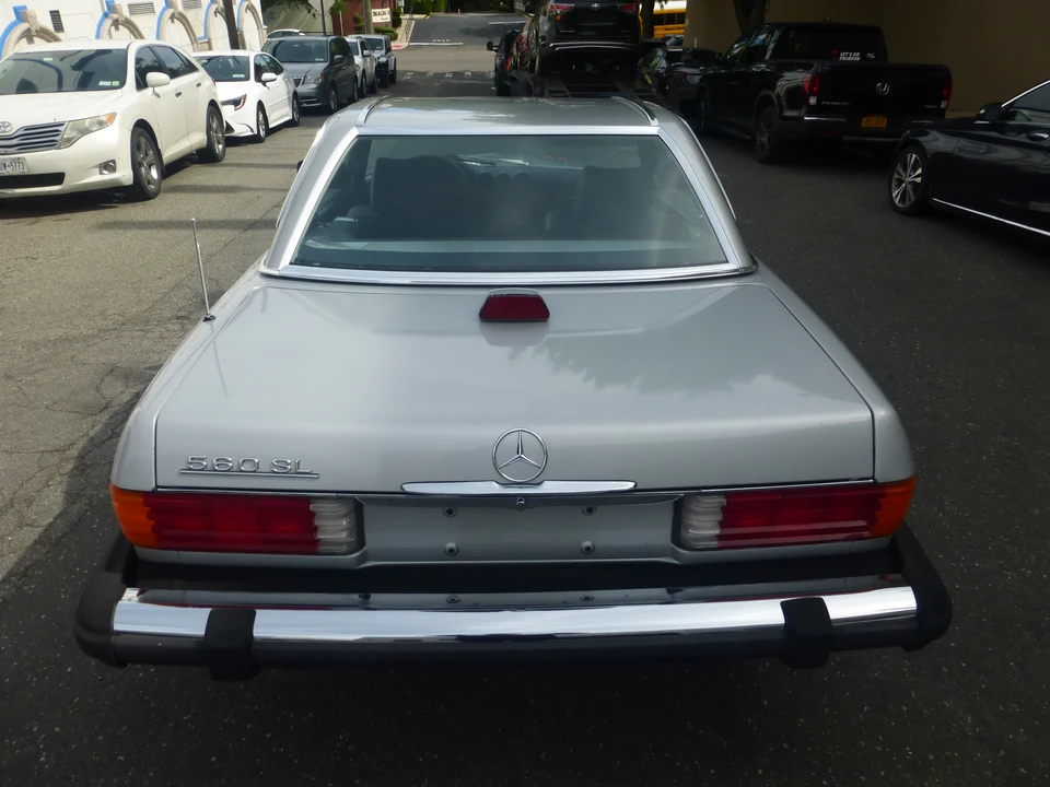 1987 Mercedes-Benz R107 SL-Class - Image 30 of 31