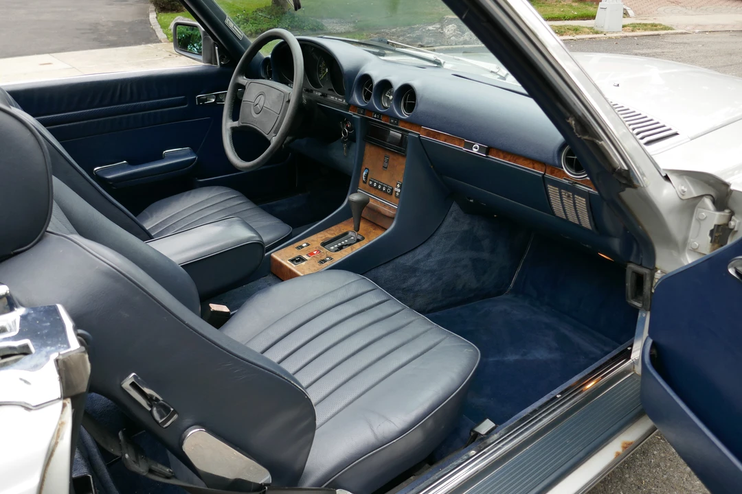 1987 Mercedes-Benz R107 SL-Class - Image 16 of 31