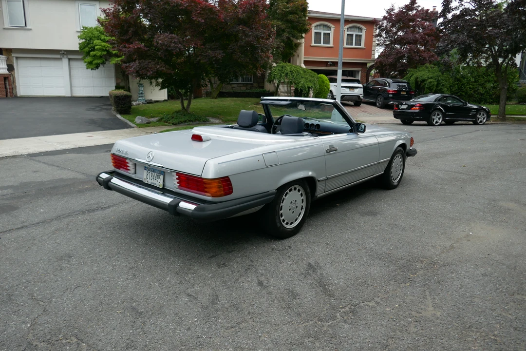 1987 Mercedes-Benz R107 SL-Class - Image 8 of 31