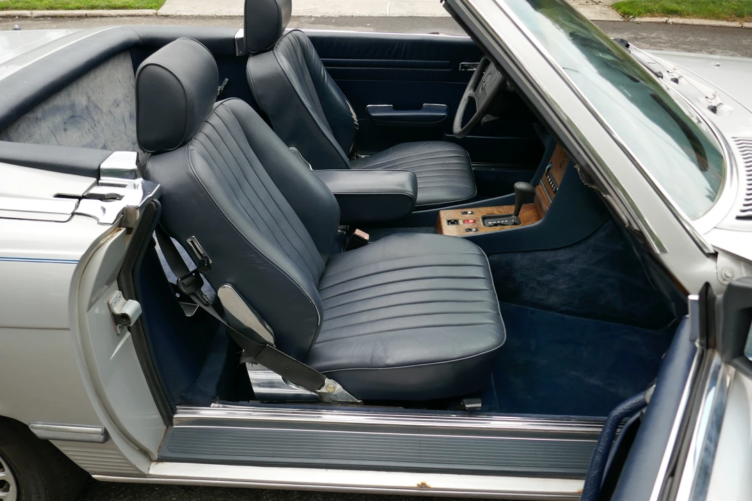 1987 Mercedes-Benz R107 SL-Class - Image 18 of 31