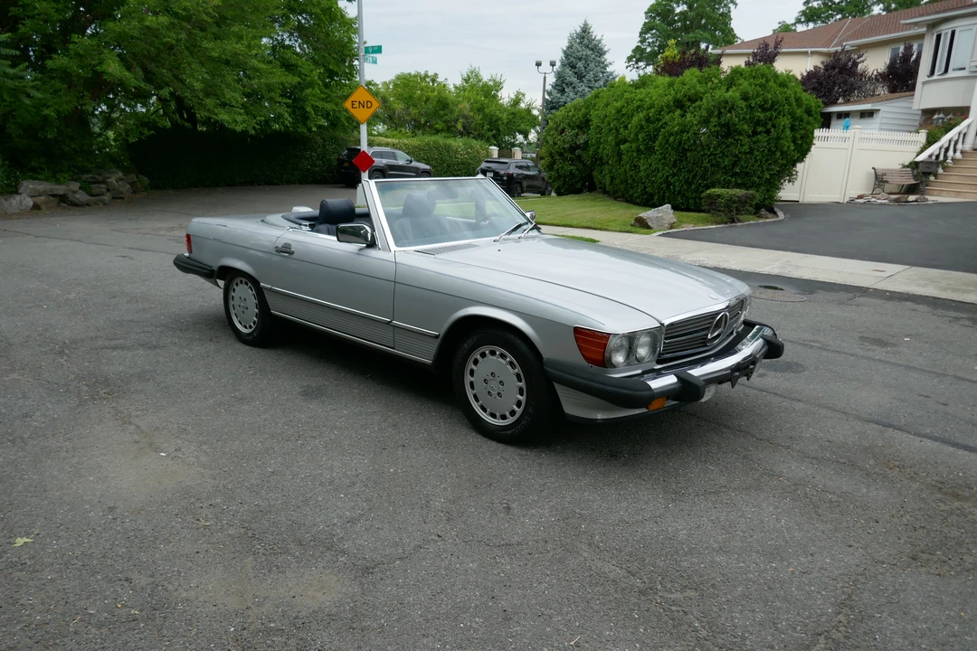 1987 Mercedes-Benz R107 SL-Class - Image 2 of 31