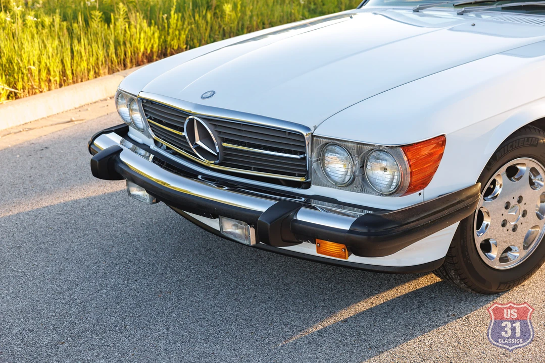 1987 Mercedes-Benz R107 SL-Class - Image 17 of 31