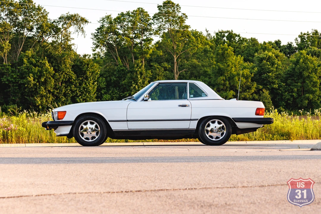 1987 Mercedes-Benz R107 SL-Class - Image 13 of 31