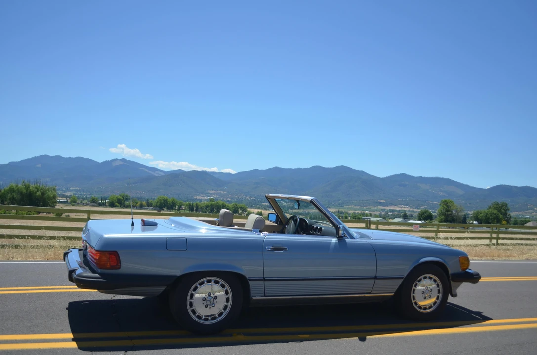 1987 Mercedes-Benz R107 SL-Class - Image 8 of 18