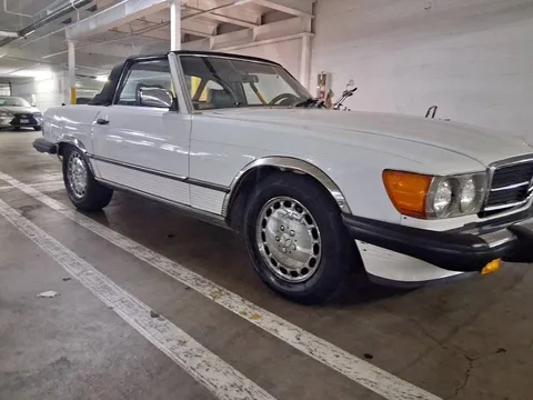 1987 Mercedes-Benz 560SL
