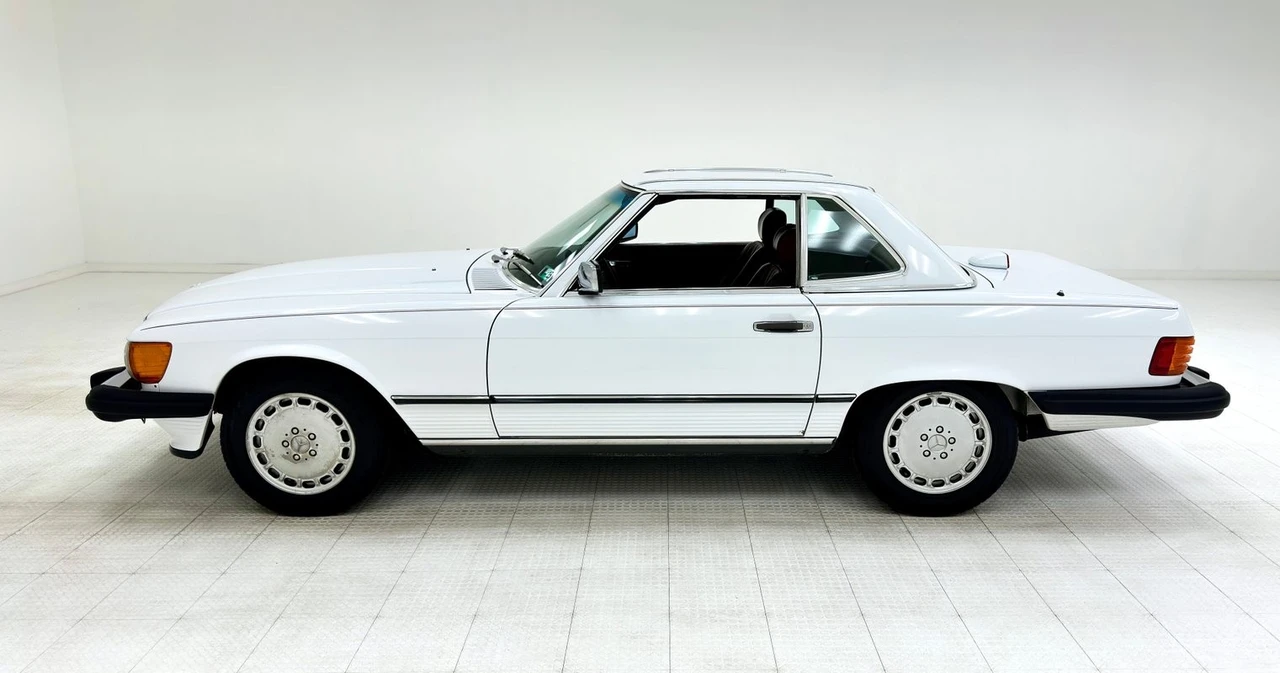 1987 Mercedes-Benz R107 SL-Class - Image 2 of 12