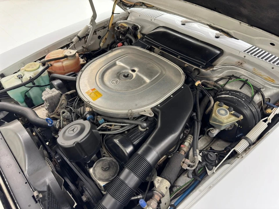 1987 Mercedes-Benz - Image 22 of 31