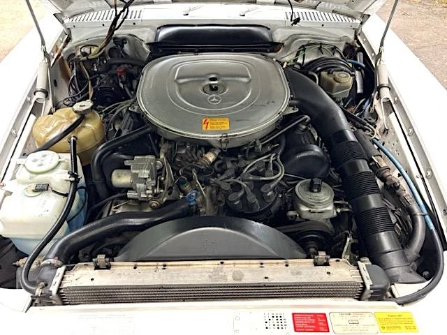 1987 Mercedes-Benz R107 SL-Class - Image 14 of 24